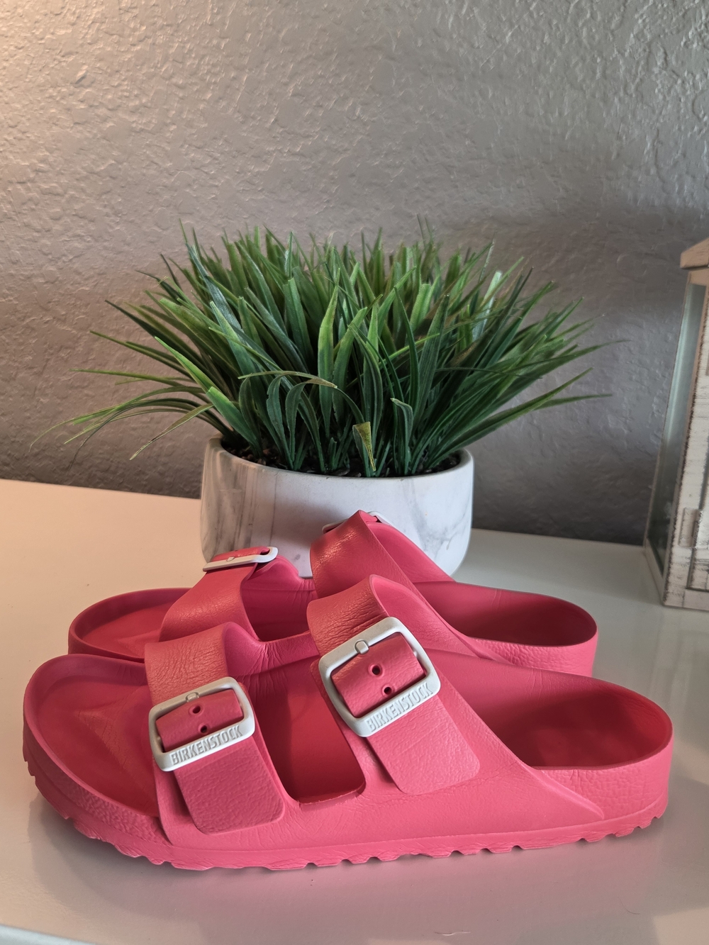 Birkenstock Arizona Essentials EVA Pink Sandals Sz 9 / 40 EU - Picture 2 of 8
